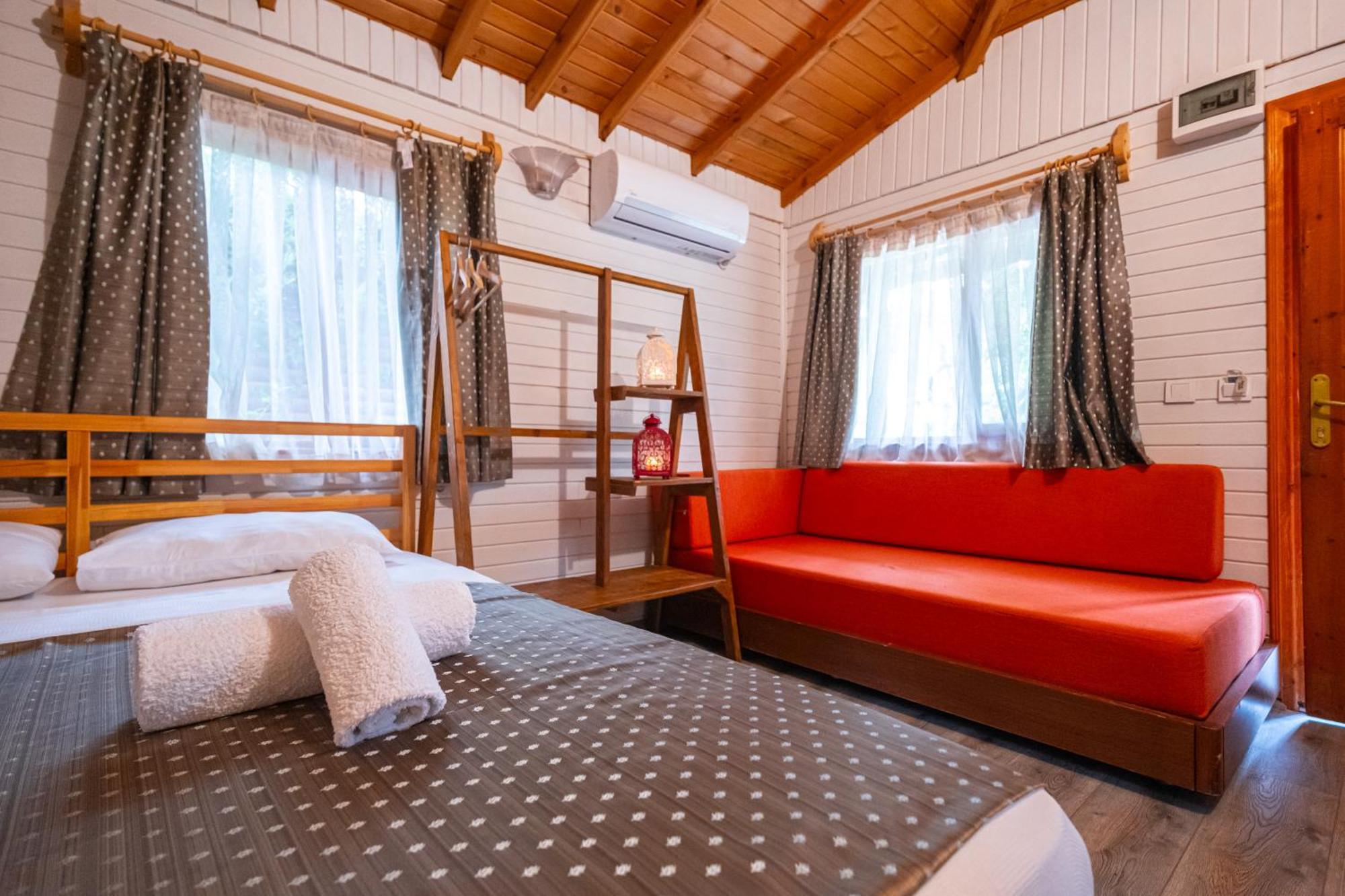 Koala Bungalows オリンポス エクステリア 写真